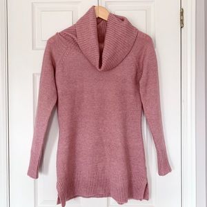 2/$20🌸Cowl Neck Sweater